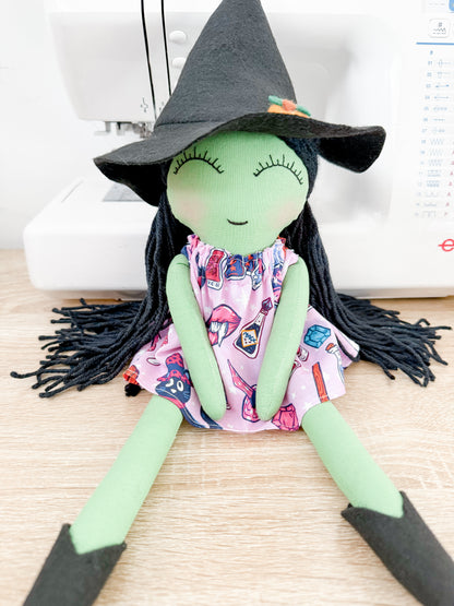 Witch Doll Black hair - Cats