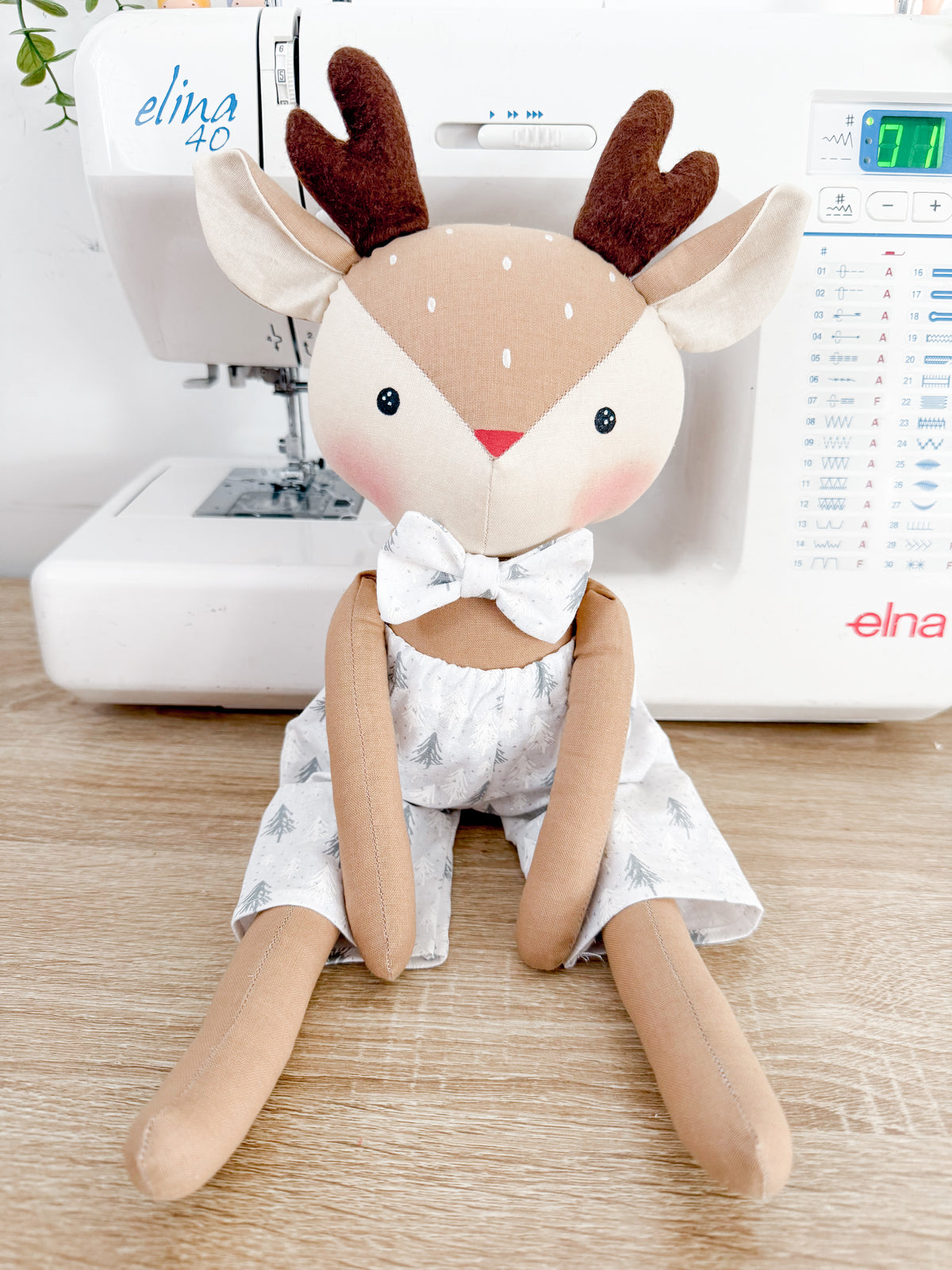 Reindeer Doll | Silver