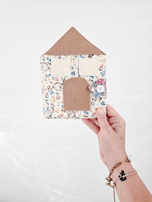 My Tiny Bunny Home - Pipkin