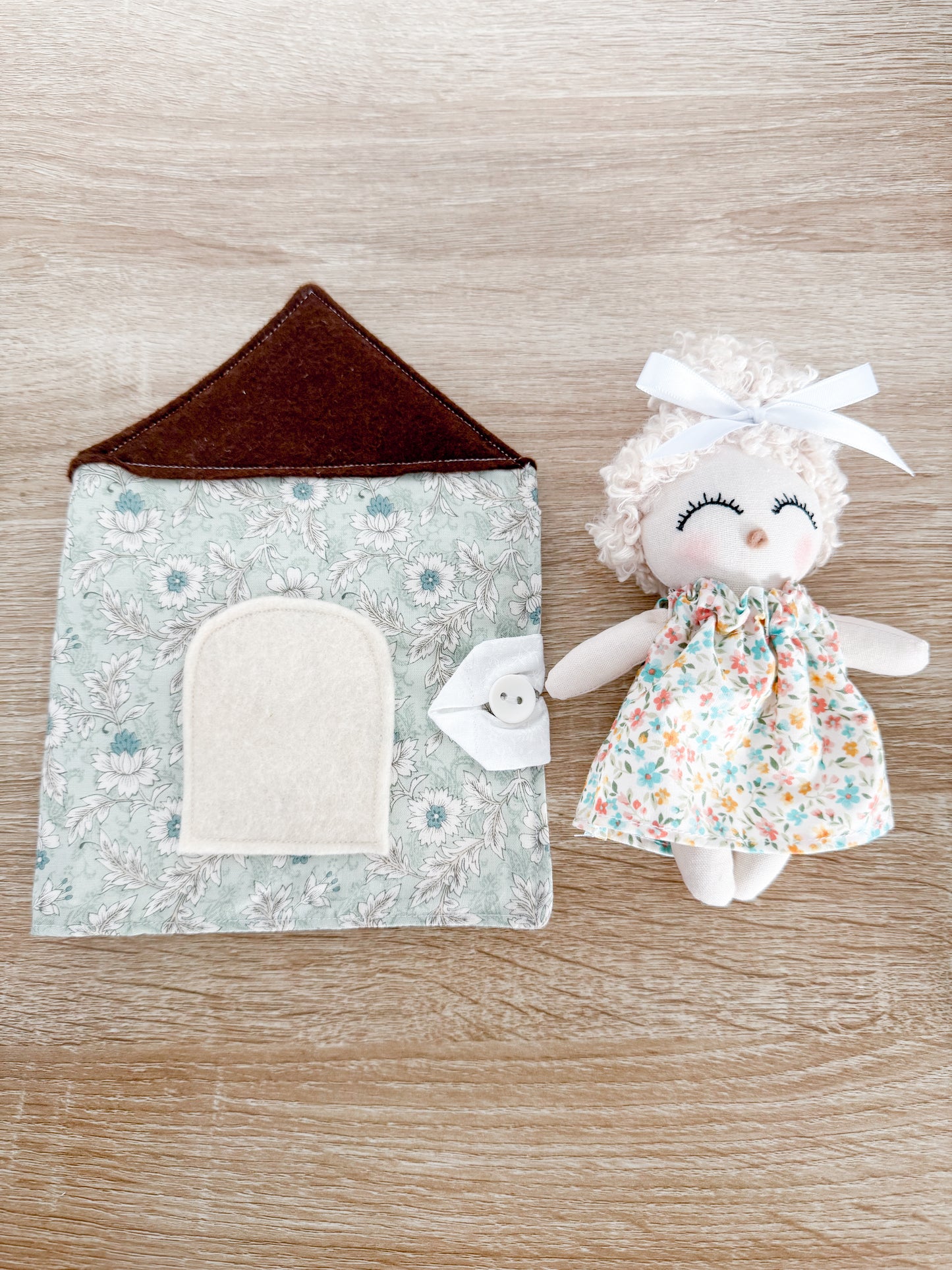 My Tiny Home - Thea