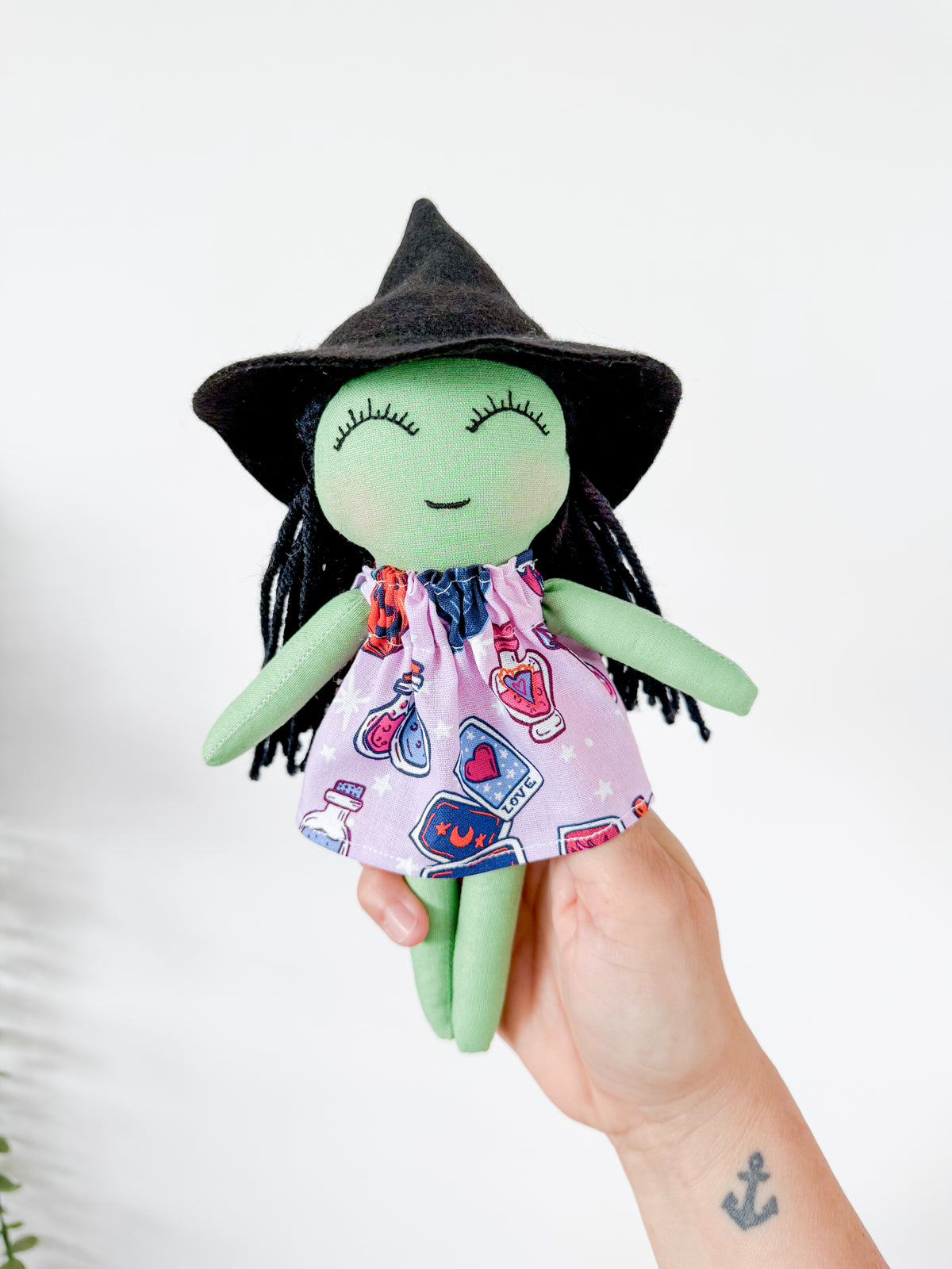 Mini Witch Black Hair - Cats