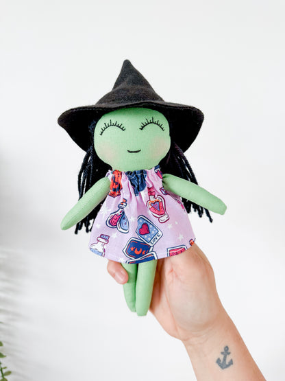 Mini Witch Black Hair - Cats