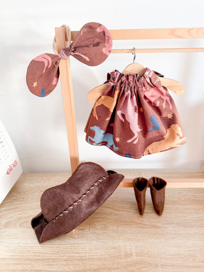 Cowgirl Outfit- cowboy