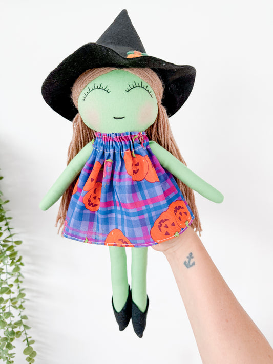 Witch Doll Brown hair - Cats