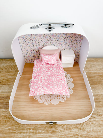 Medium Flower Cottage