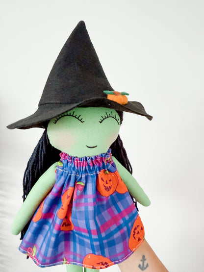 Witch Doll Black hair - Pumpkin