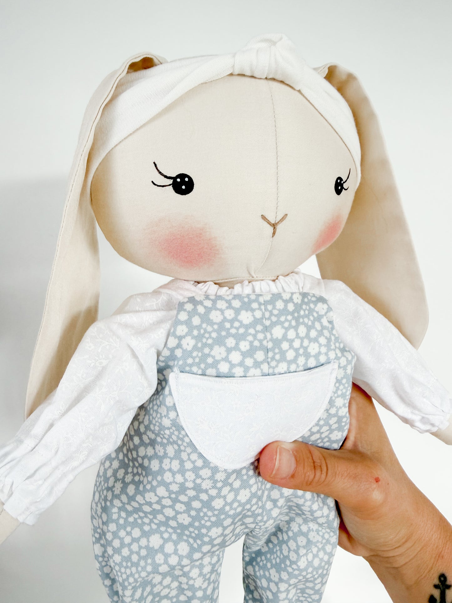 Lottie Belle