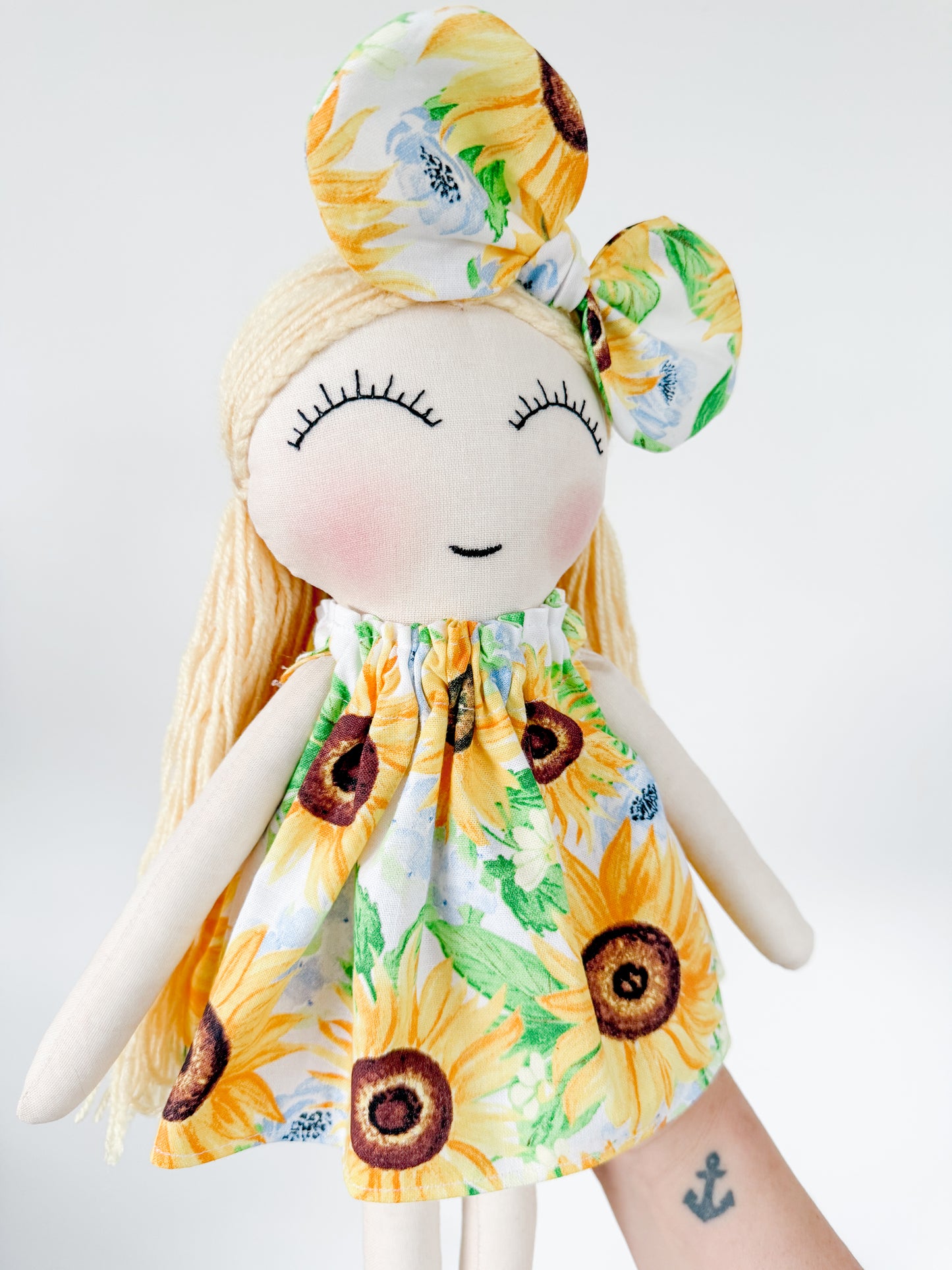 Eadie Doll