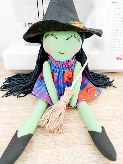 Witch Doll Black hair - Pumpkin