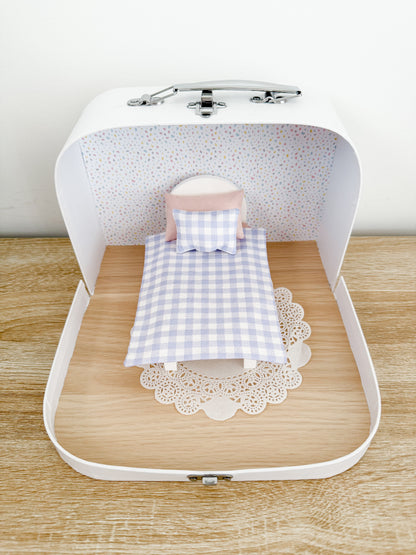 Medium Speckle Cottage